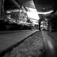 Maeklong,‏ ¿Estación o mercado?